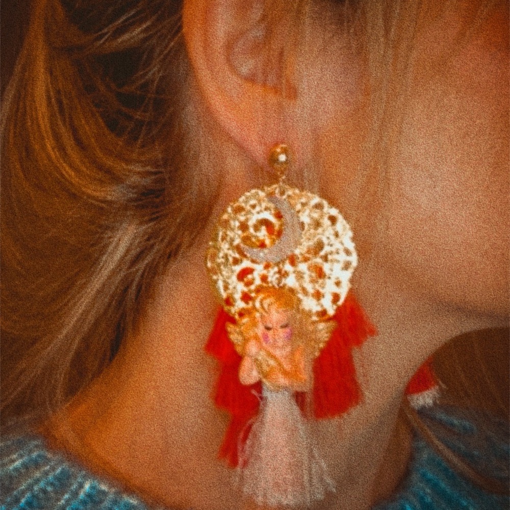RETRO KITSCH VALENTINE ANGEL CHERUB CUPID STATEMENT EARRINGS - Picture 3 of 5
